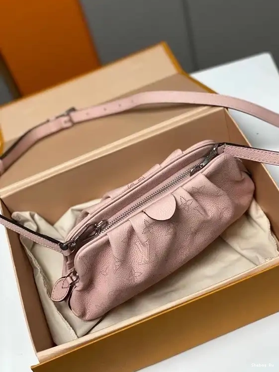 SCALA LOUIS MINI VUITTON POUCH 0515